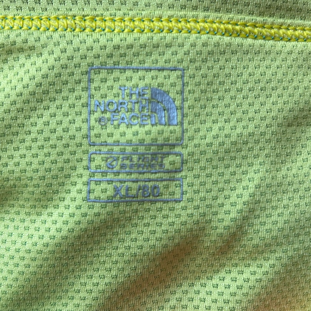 The North Face Shorts Flight Series Size XL - Picture 5 of 8